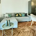 Porto - Acco Rent *